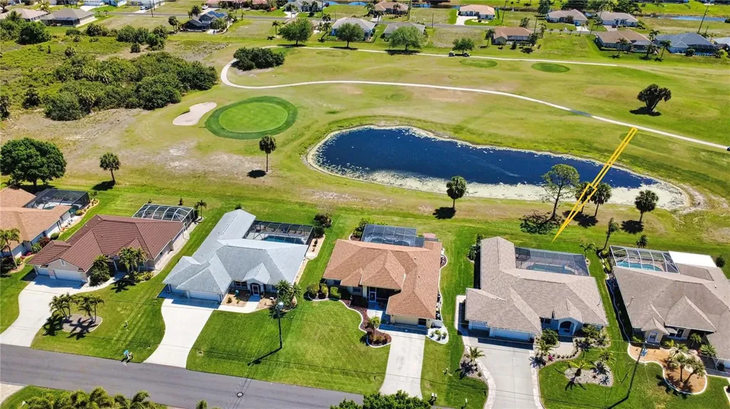 22 Medalist Court Rotonda West FL 33947
