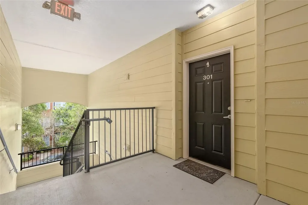 1235 SW 9th Road Gainesville FL 32601