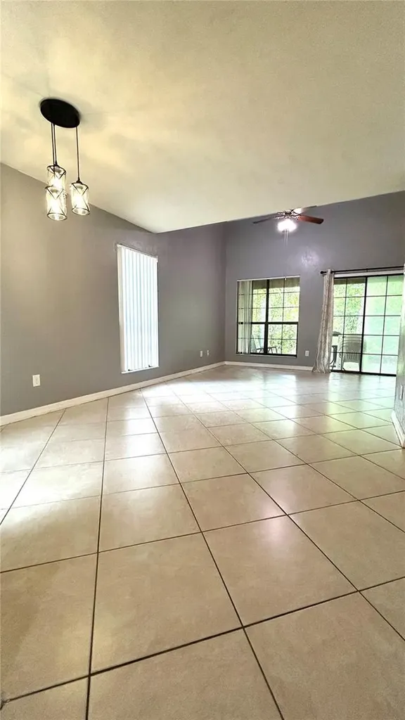 5855 SW 8th Place Gainesville FL 32607