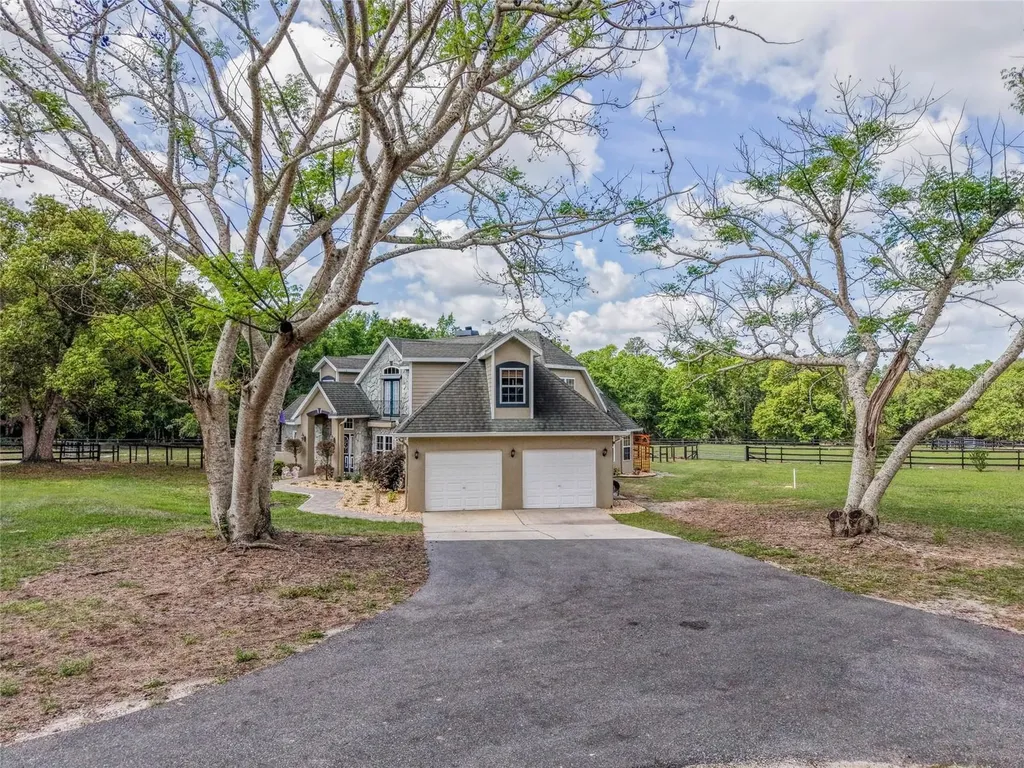 32640 Blueberry Hill Way Dade City FL 33523