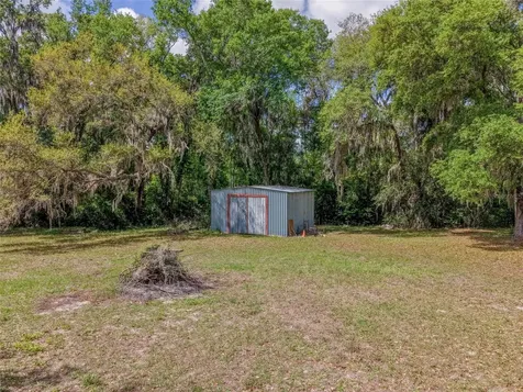 32640 Blueberry Hill Way Dade City FL 33523
