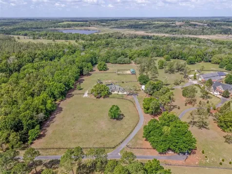 32640 Blueberry Hill Way Dade City FL 33523