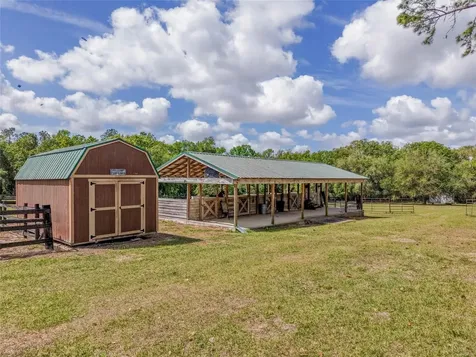 32640 Blueberry Hill Way Dade City FL 33523