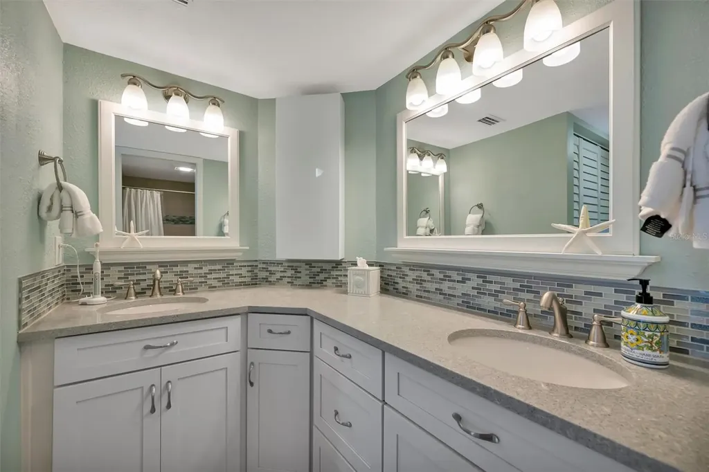 634 Estuary Drive Bradenton FL 34209