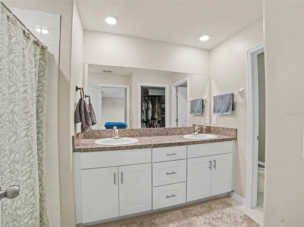 509 Royal Empress Drive Ruskin FL 33570