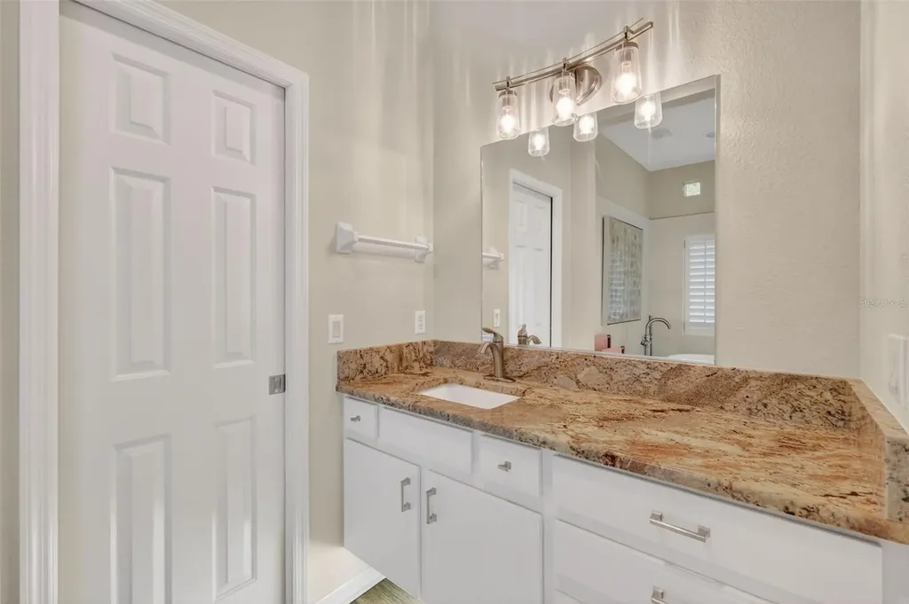1880 Edgewater Drive Mount Dora FL 32757