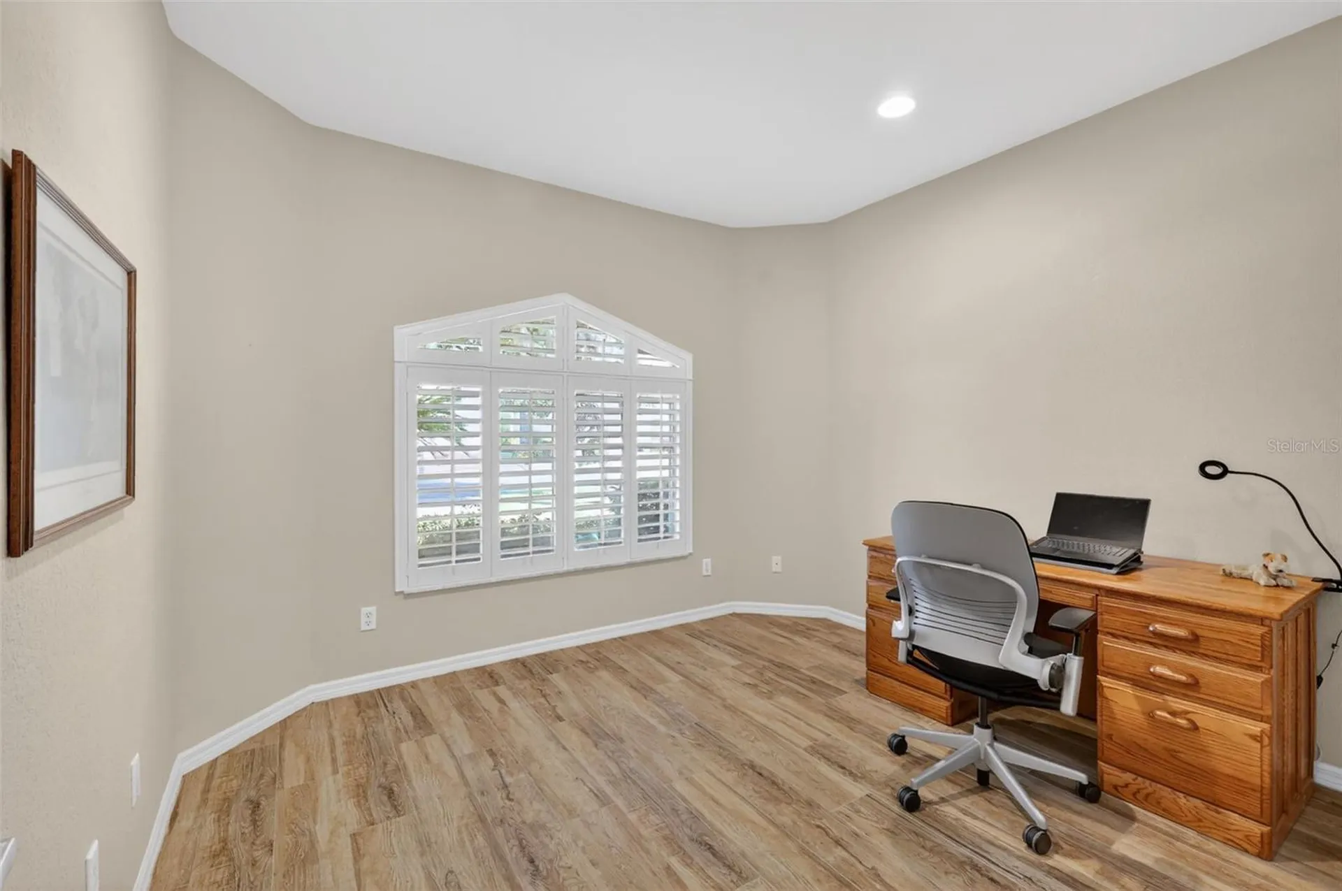 1880 Edgewater Drive Mount Dora FL 32757