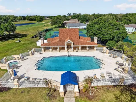 1880 Edgewater Drive Mount Dora FL 32757
