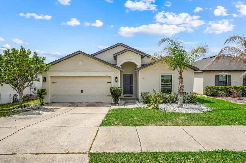 910 Aspen View Circle Groveland FL 34736