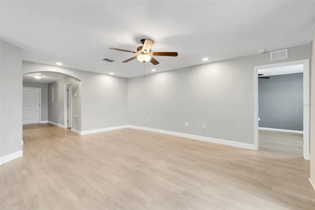 910 Aspen View Circle Groveland FL 34736