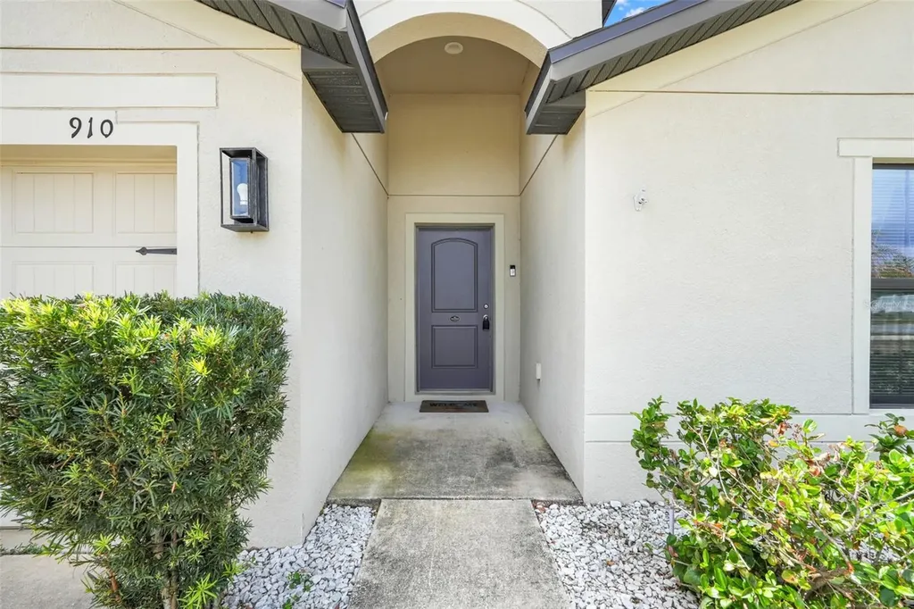 910 Aspen View Circle Groveland FL 34736