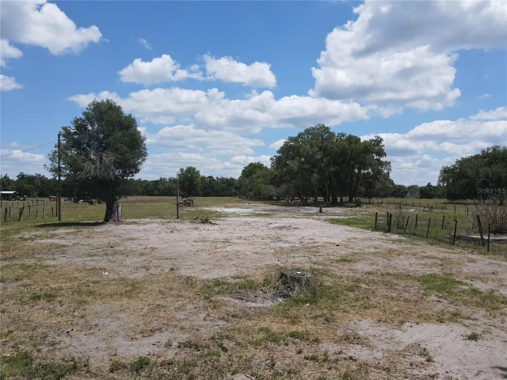 20512 Ramer Road Dade City FL 33523