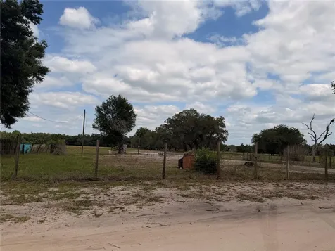 20512 Ramer Road Dade City FL 33523
