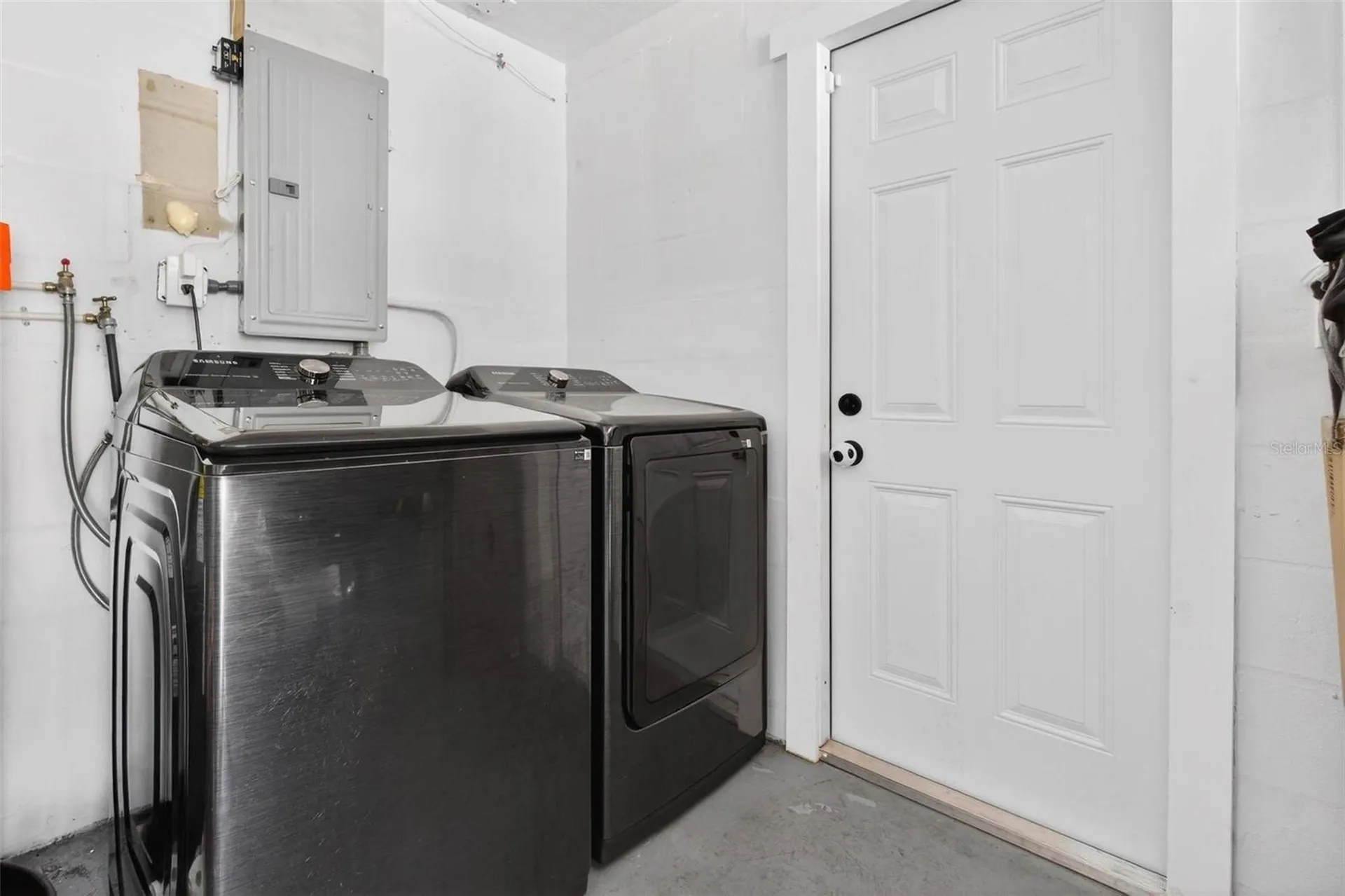 5346 Riddle Road Holiday FL 34690