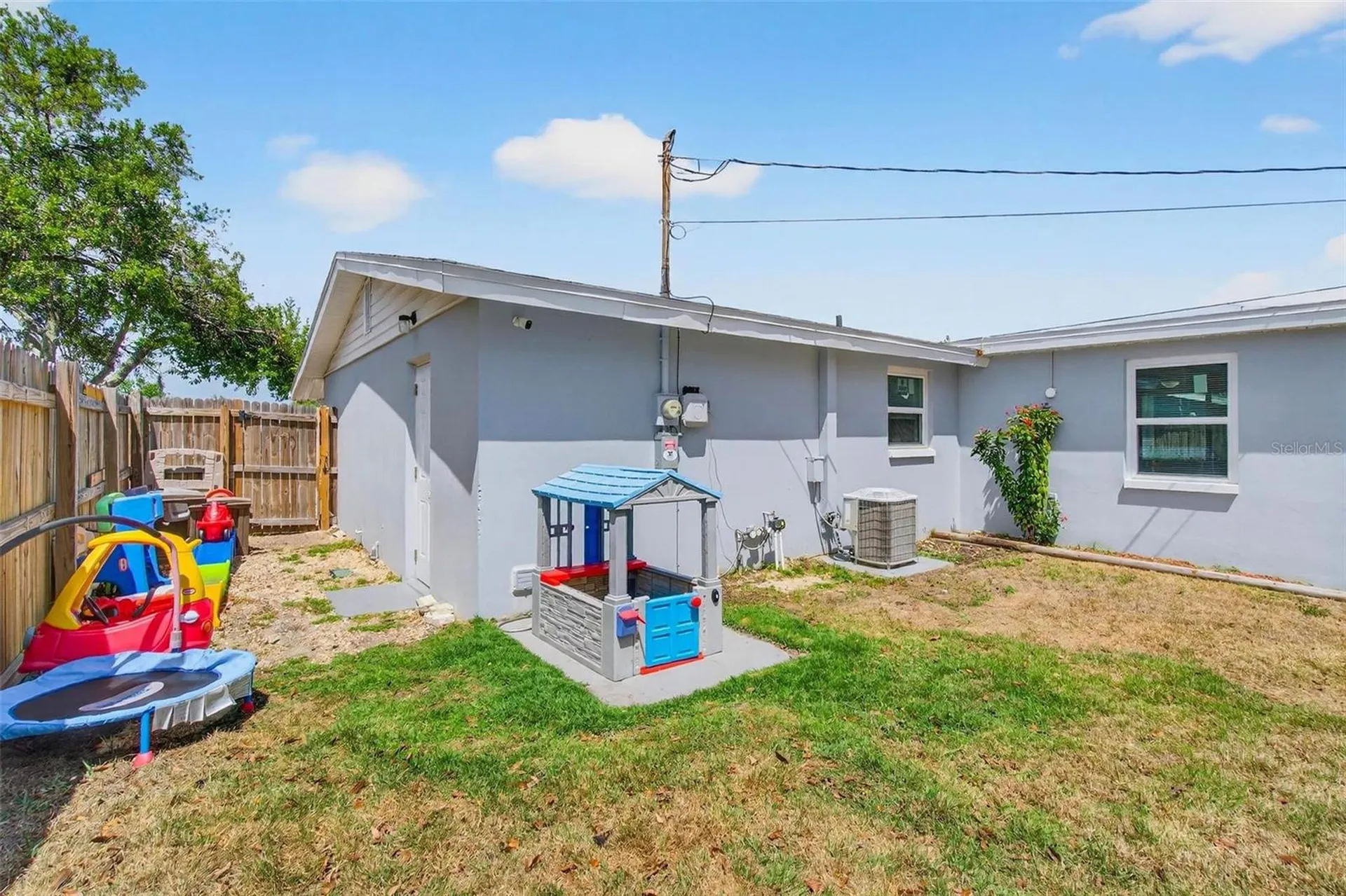 5346 Riddle Road Holiday FL 34690