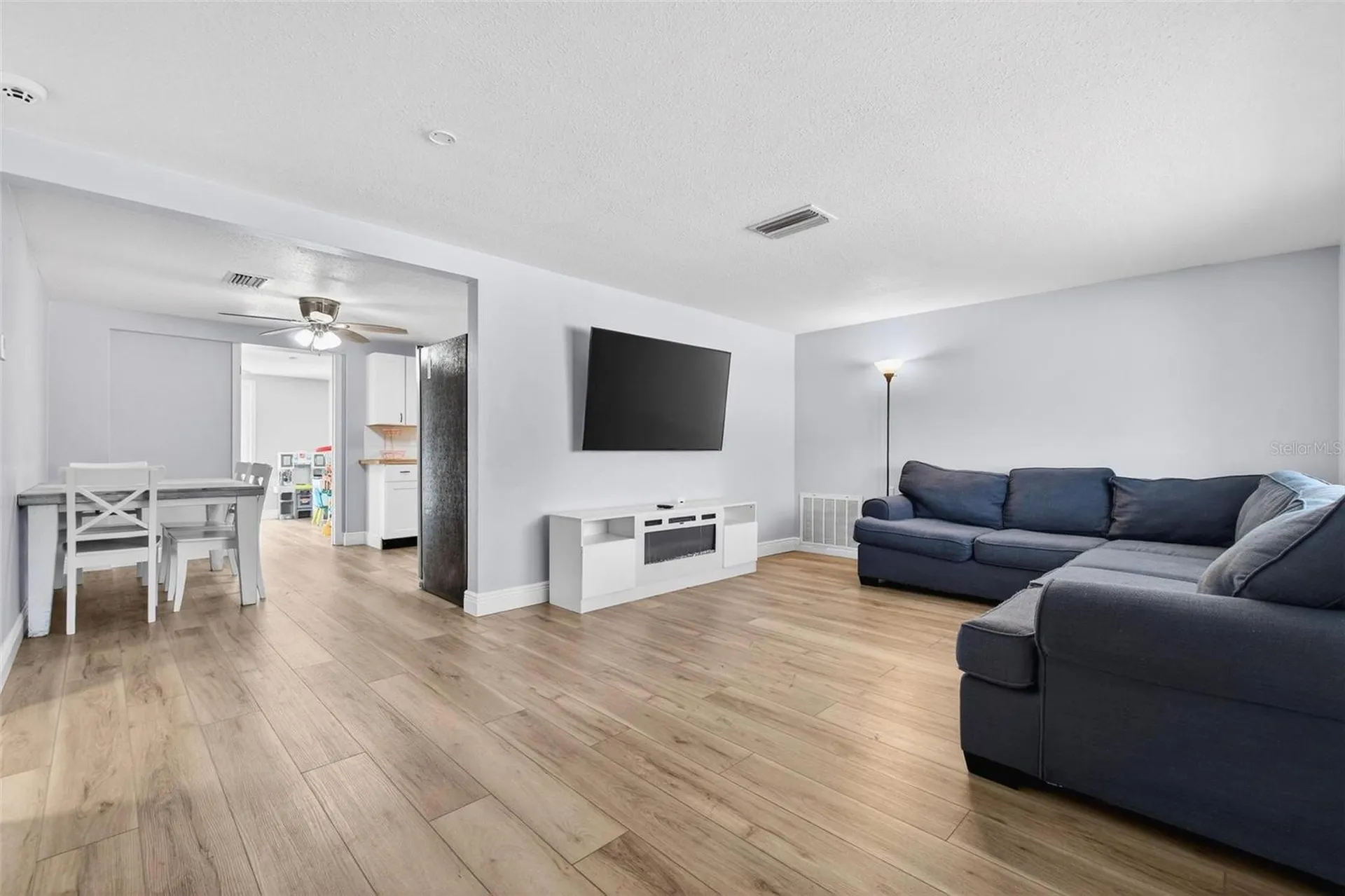 5346 Riddle Road Holiday FL 34690