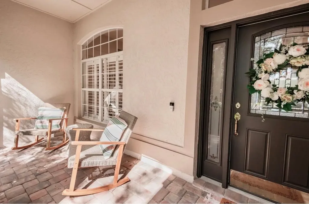 17803 Hickory Moss Place Tampa FL 33647