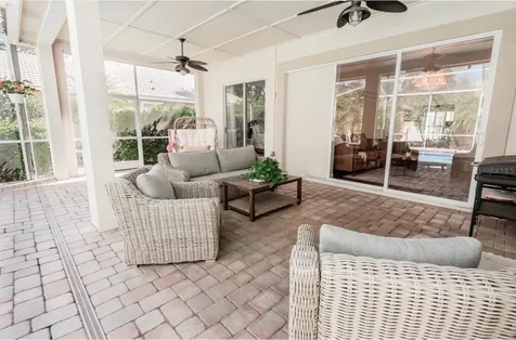 17803 Hickory Moss Place Tampa FL 33647