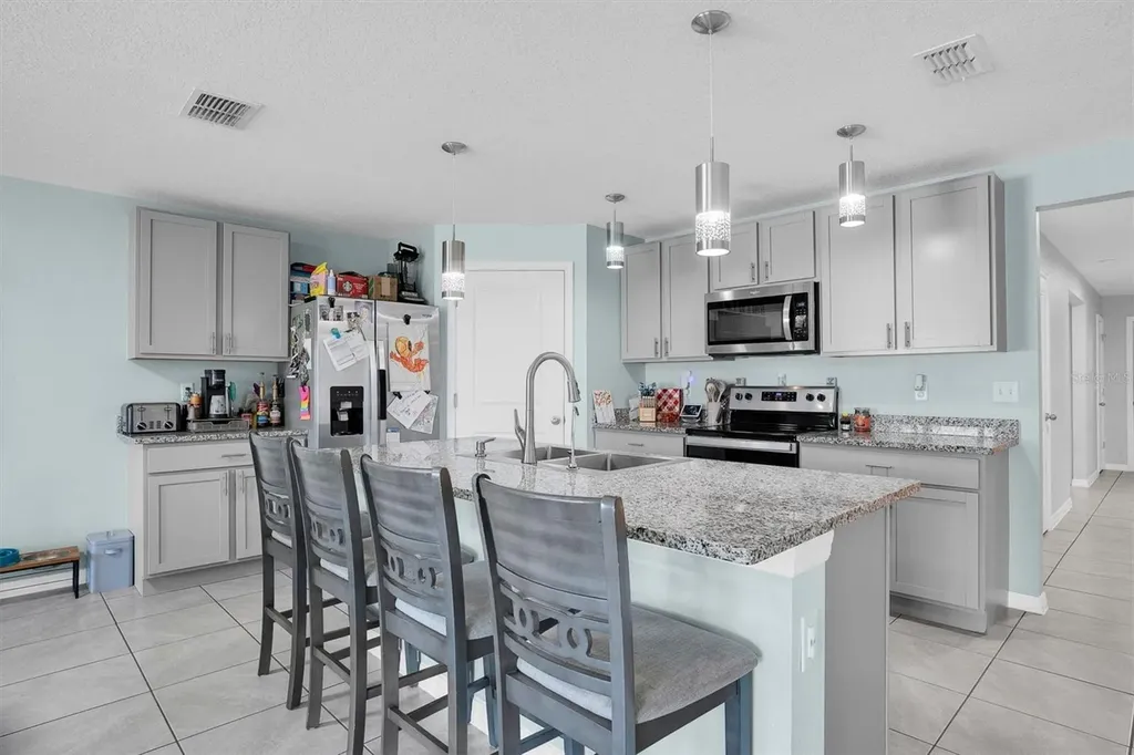932 Ocean Spray Drive Ruskin FL 33570