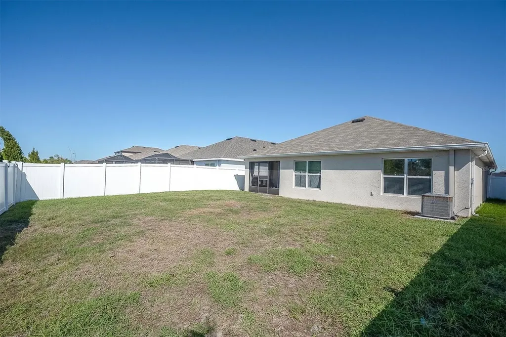 932 Ocean Spray Drive Ruskin FL 33570