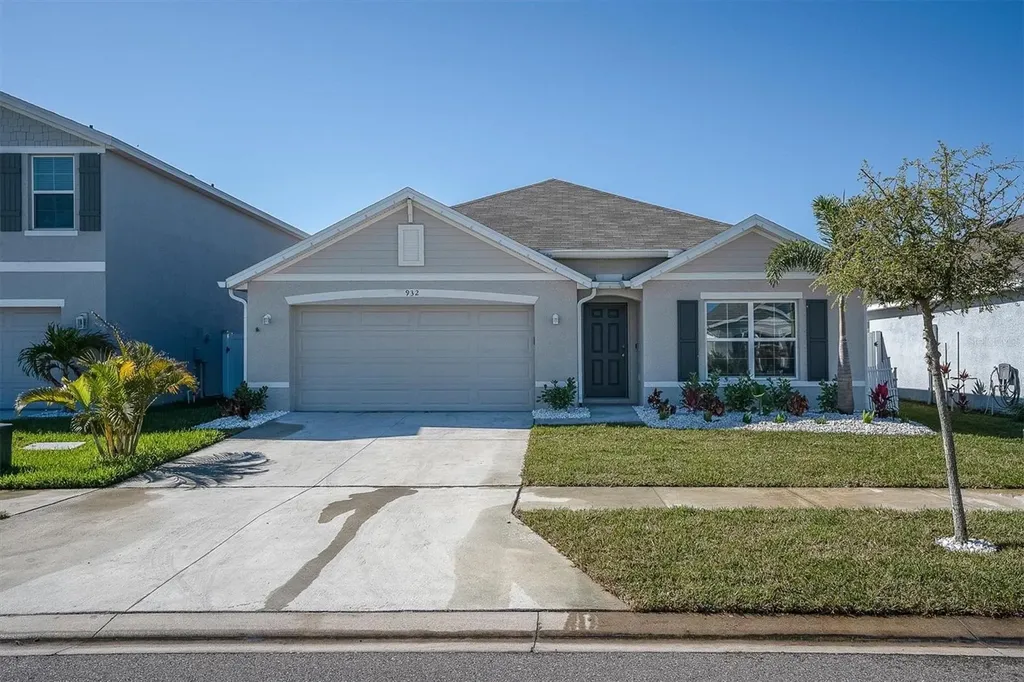 932 Ocean Spray Drive Ruskin FL 33570