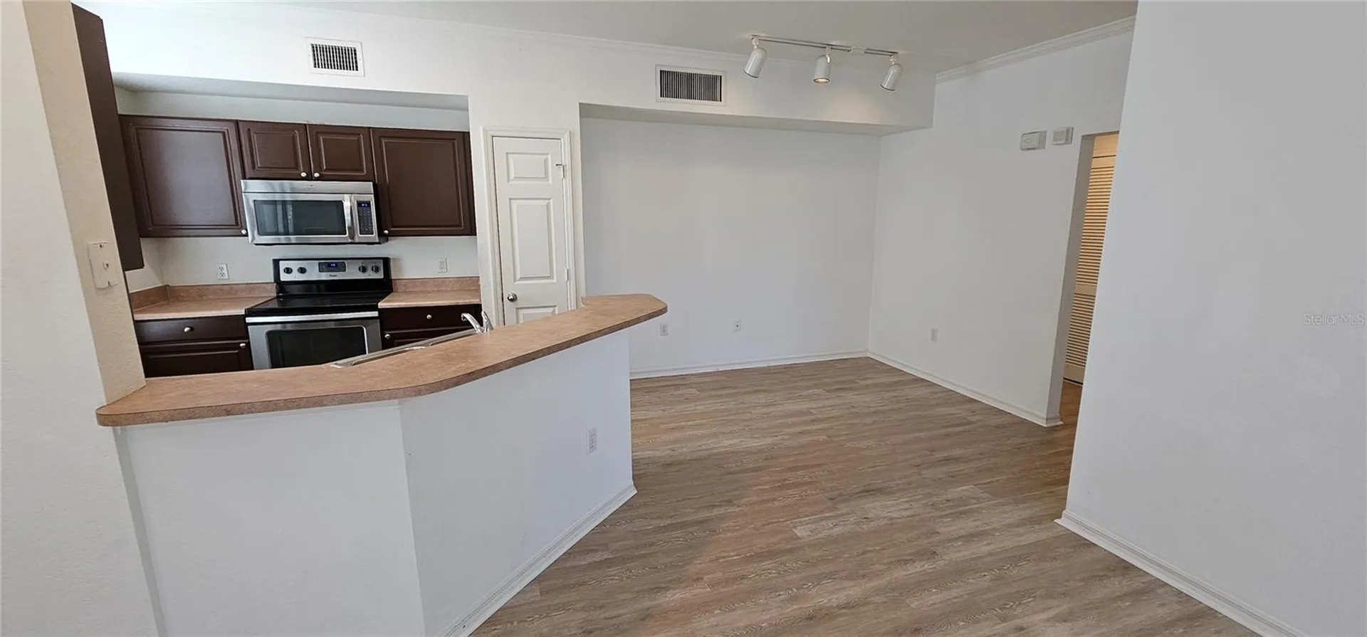 5581 Rosehill Road Sarasota FL 34233