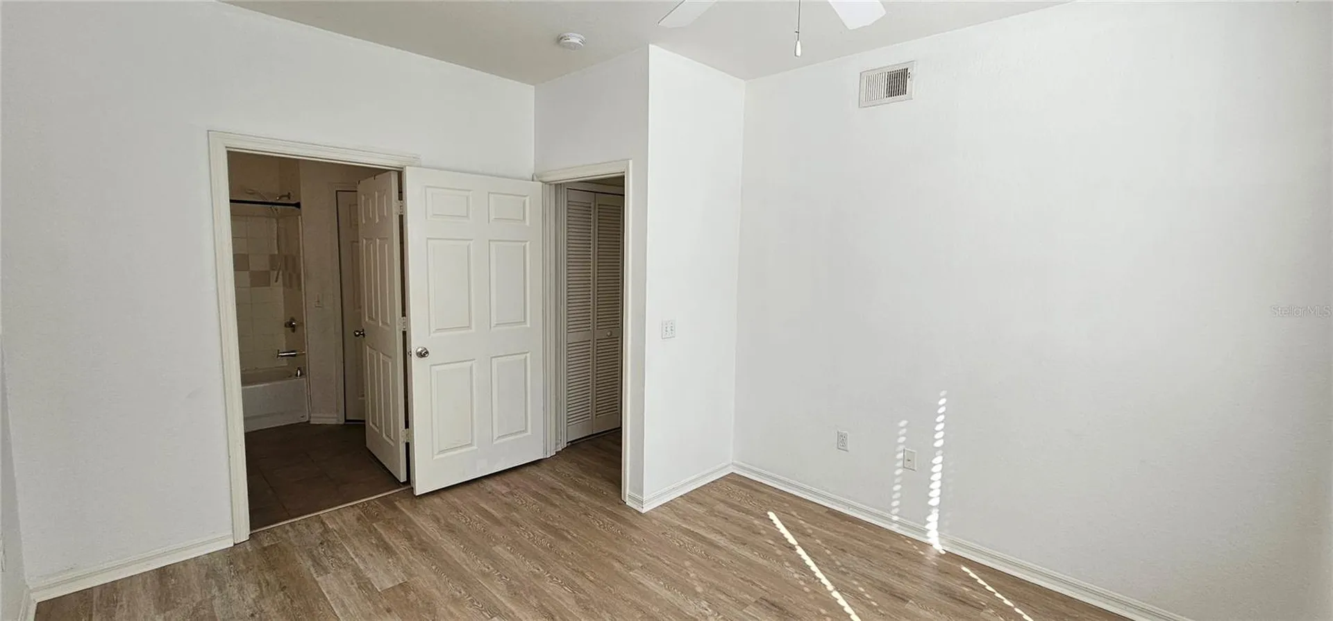 5581 Rosehill Road Sarasota FL 34233
