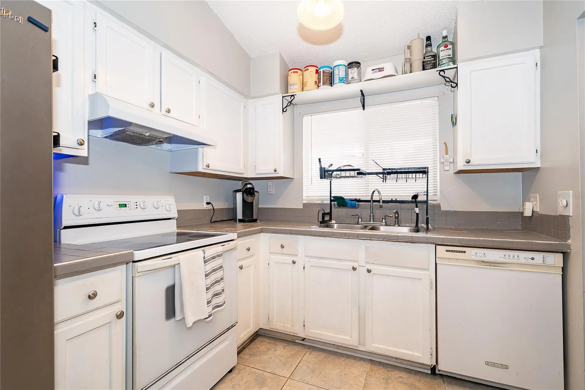 207 Lake Drive Orlando FL 32835