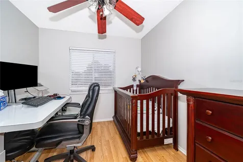 207 Lake Drive Orlando FL 32835
