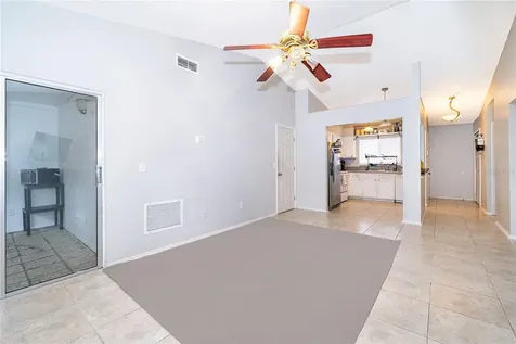 207 Lake Drive Orlando FL 32835
