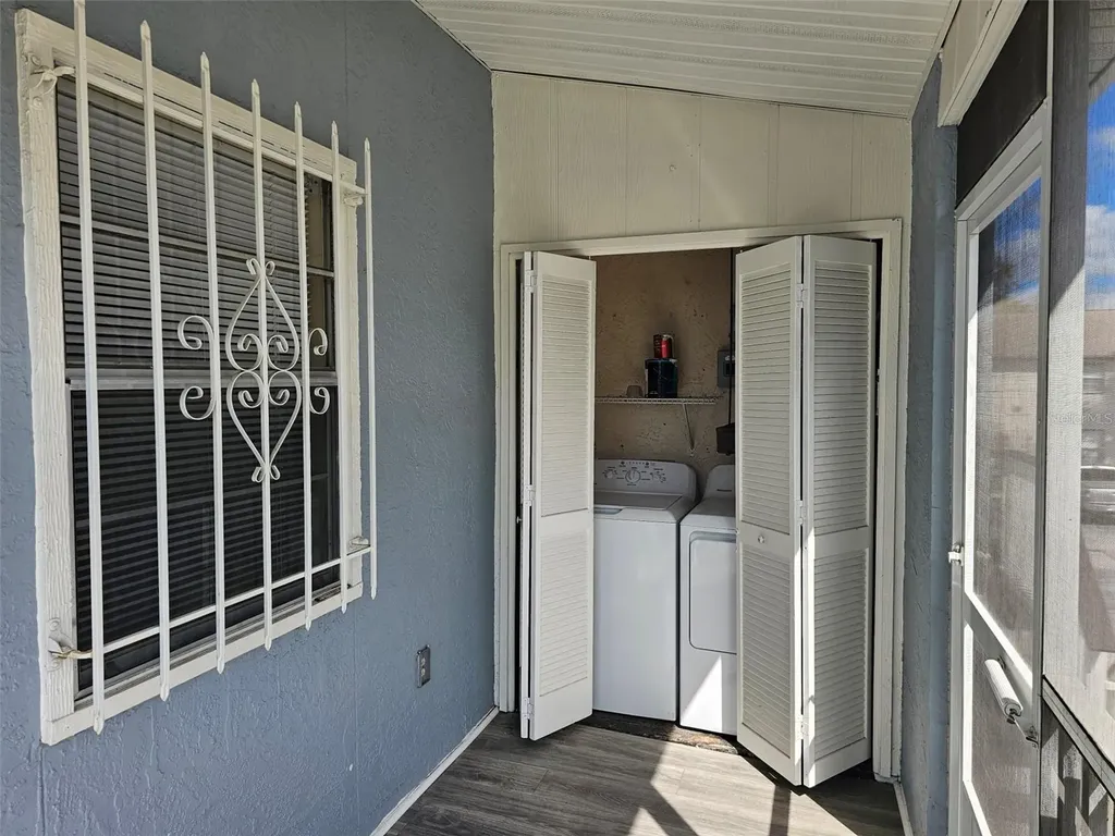3851 59th Avenue W Bradenton FL 34210