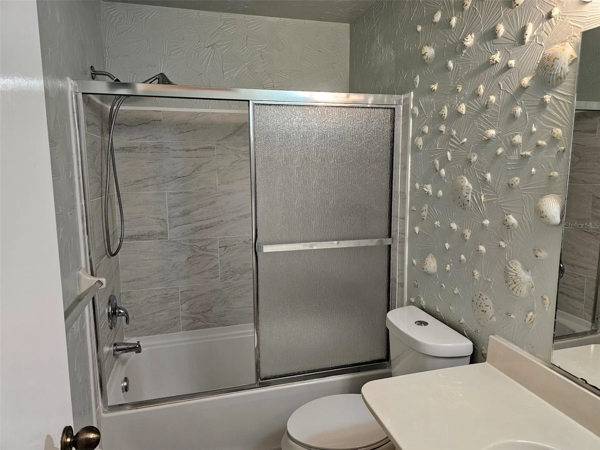 3851 59th Avenue W Bradenton FL 34210