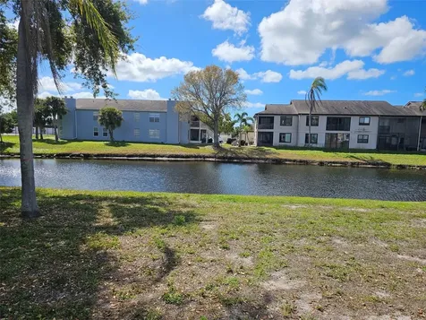 3851 59th Avenue W Bradenton FL 34210