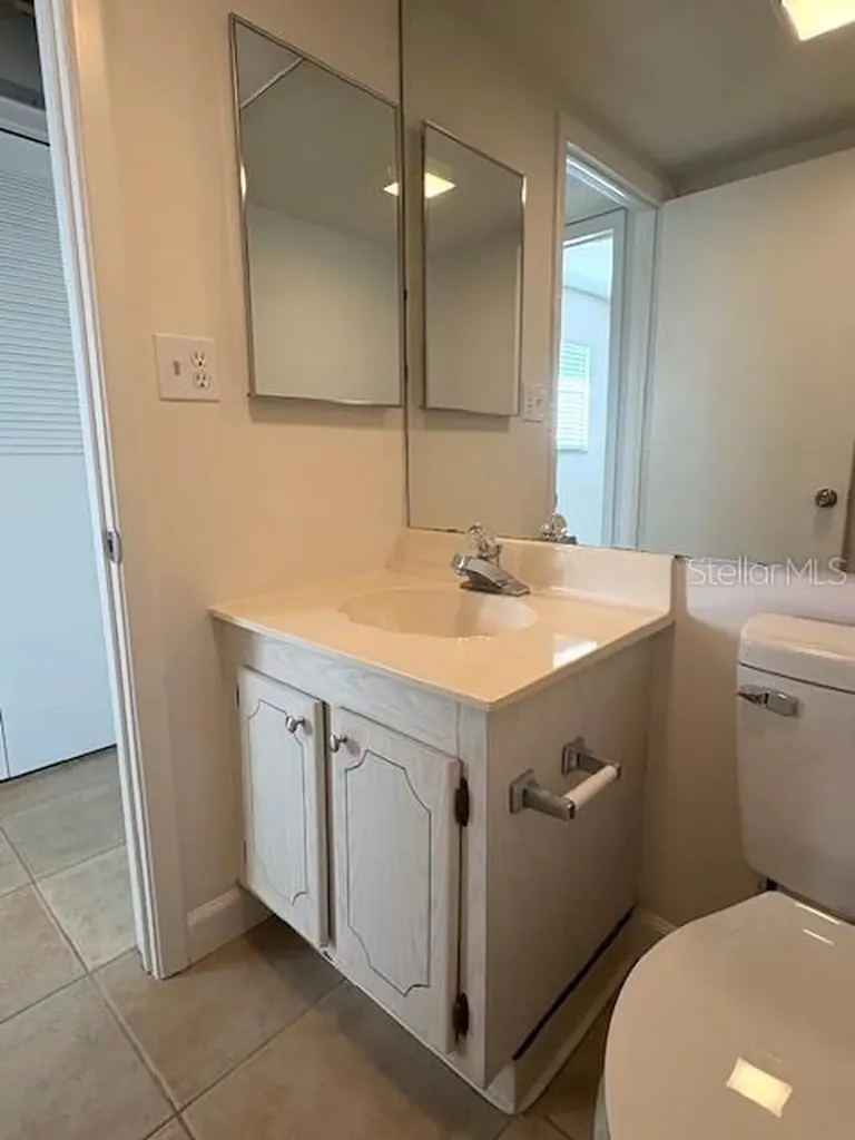201 Kings Boulevard Sun City Center FL 33573