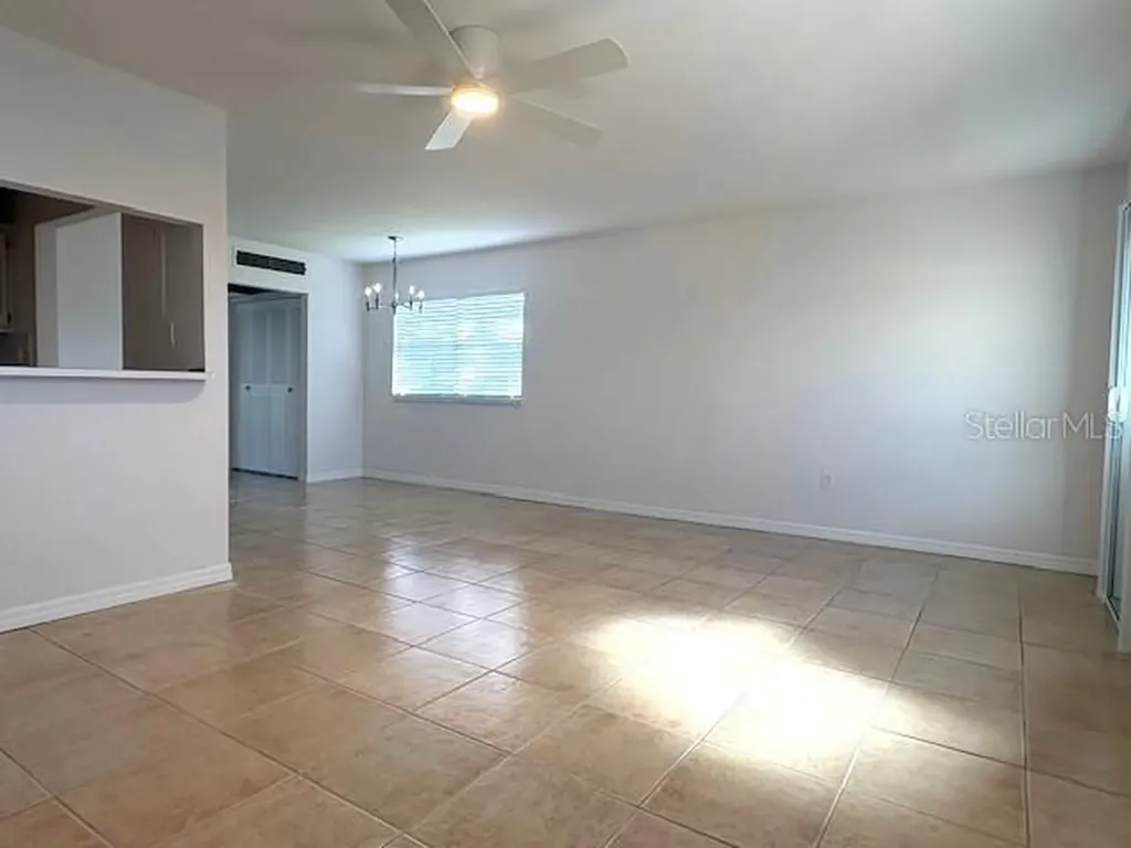 201 Kings Boulevard Sun City Center FL 33573