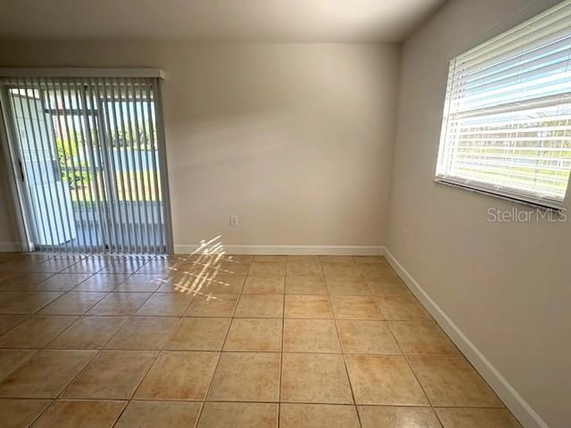 201 Kings Boulevard Sun City Center FL 33573