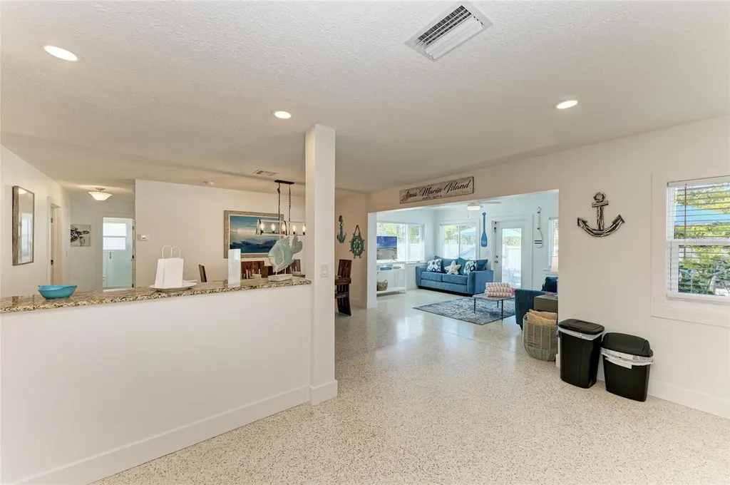 165 Crescent Drive Anna Maria FL 34216