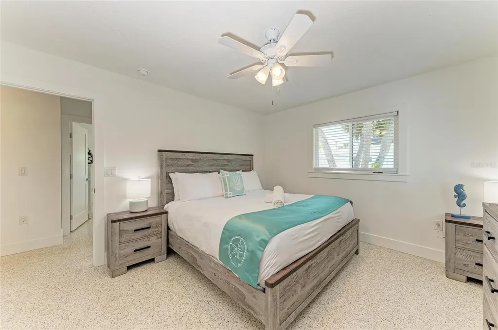 165 Crescent Drive Anna Maria FL 34216