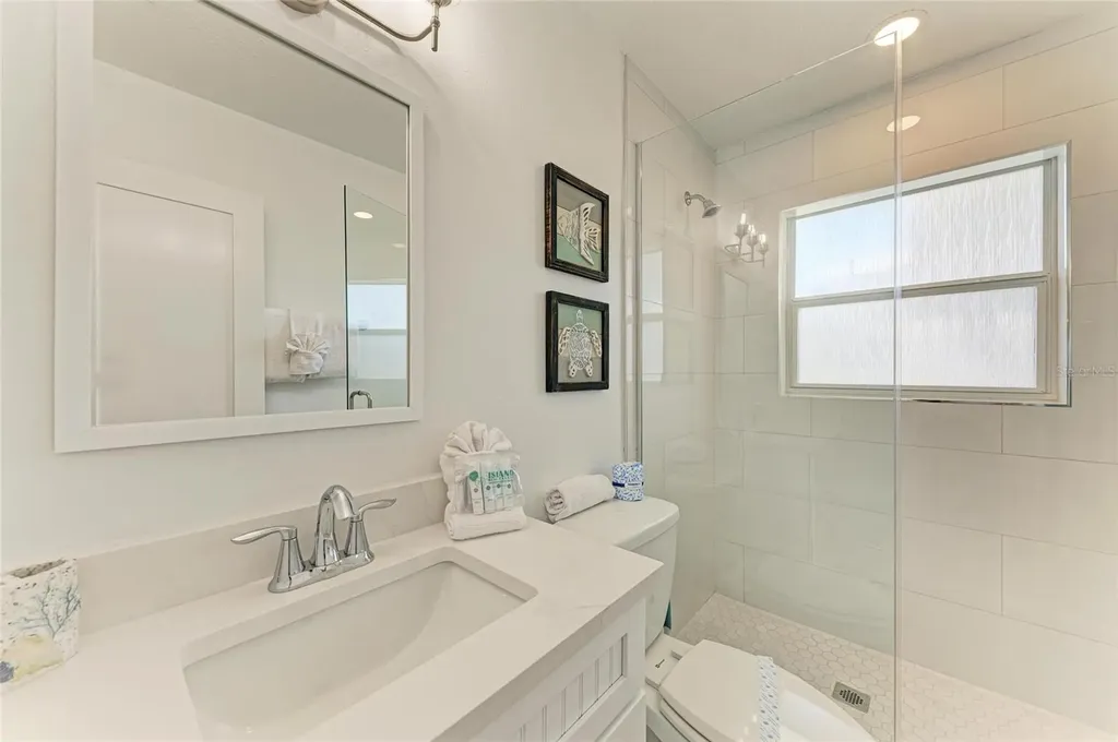 165 Crescent Drive Anna Maria FL 34216