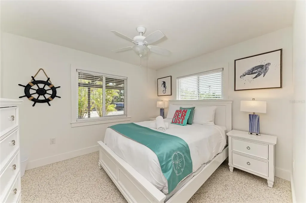 165 Crescent Drive Anna Maria FL 34216