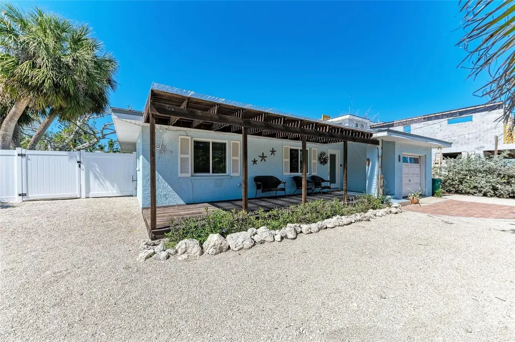 165 Crescent Drive Anna Maria FL 34216