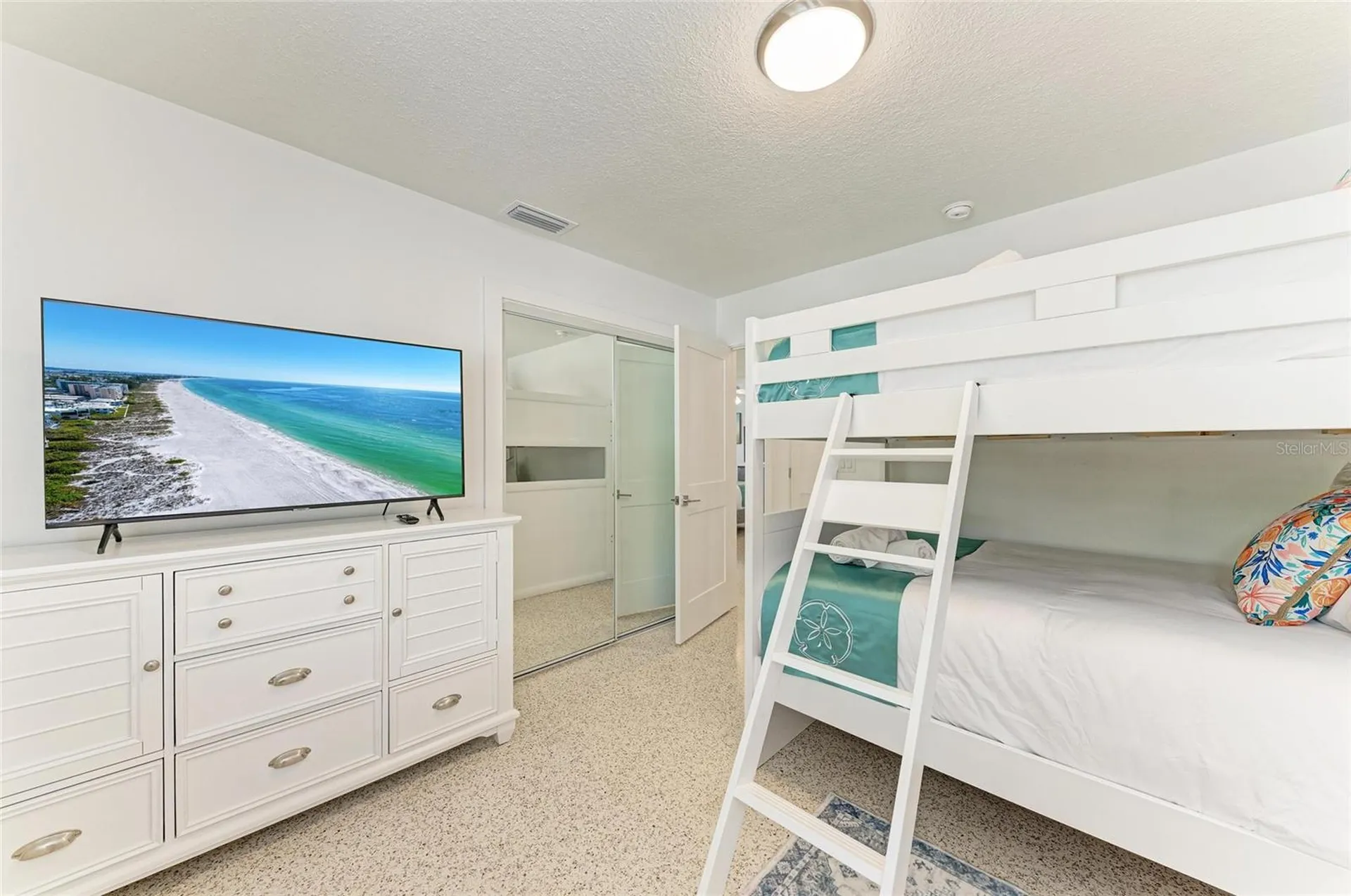165 Crescent Drive Anna Maria FL 34216