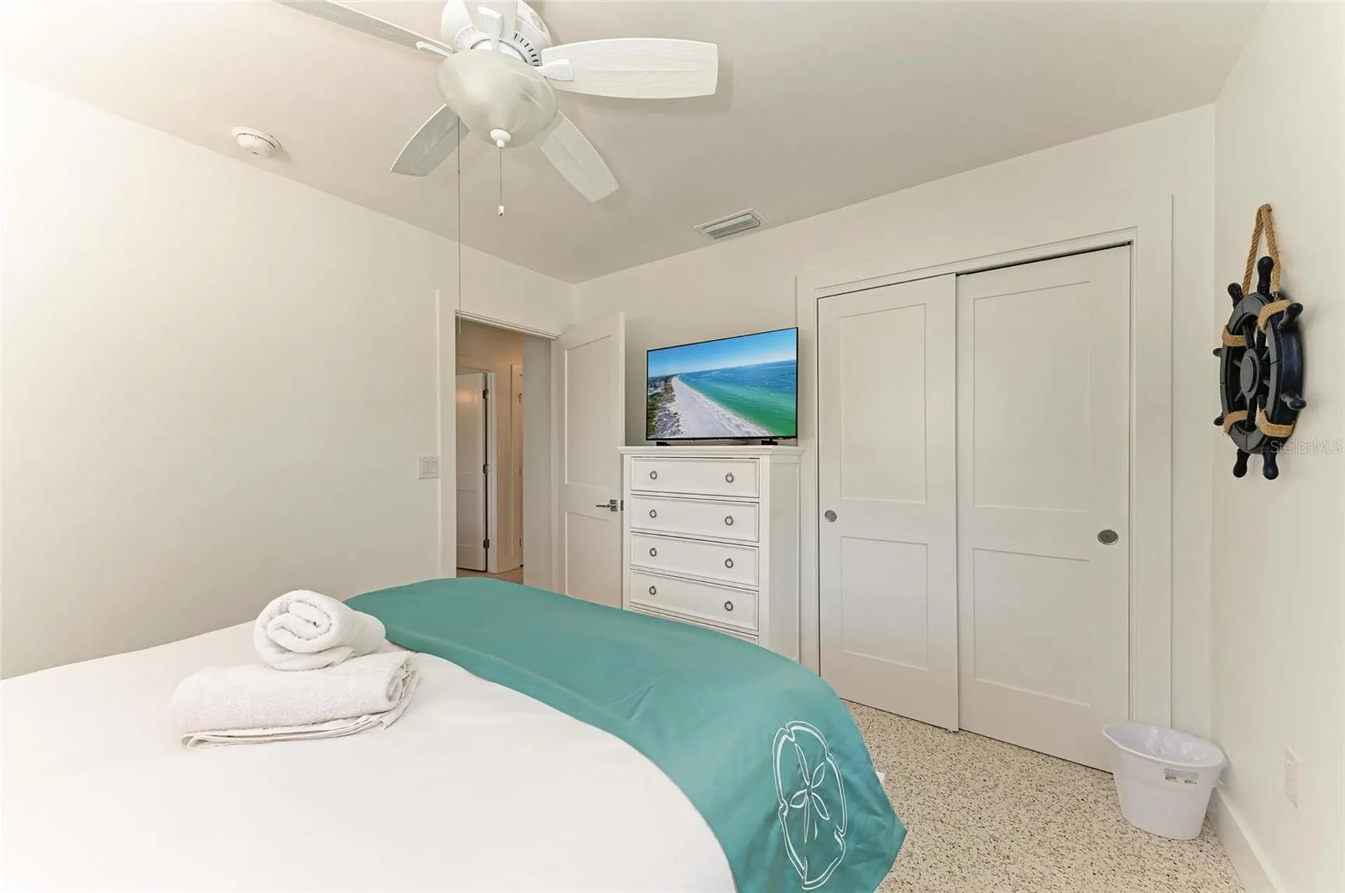 165 Crescent Drive Anna Maria FL 34216
