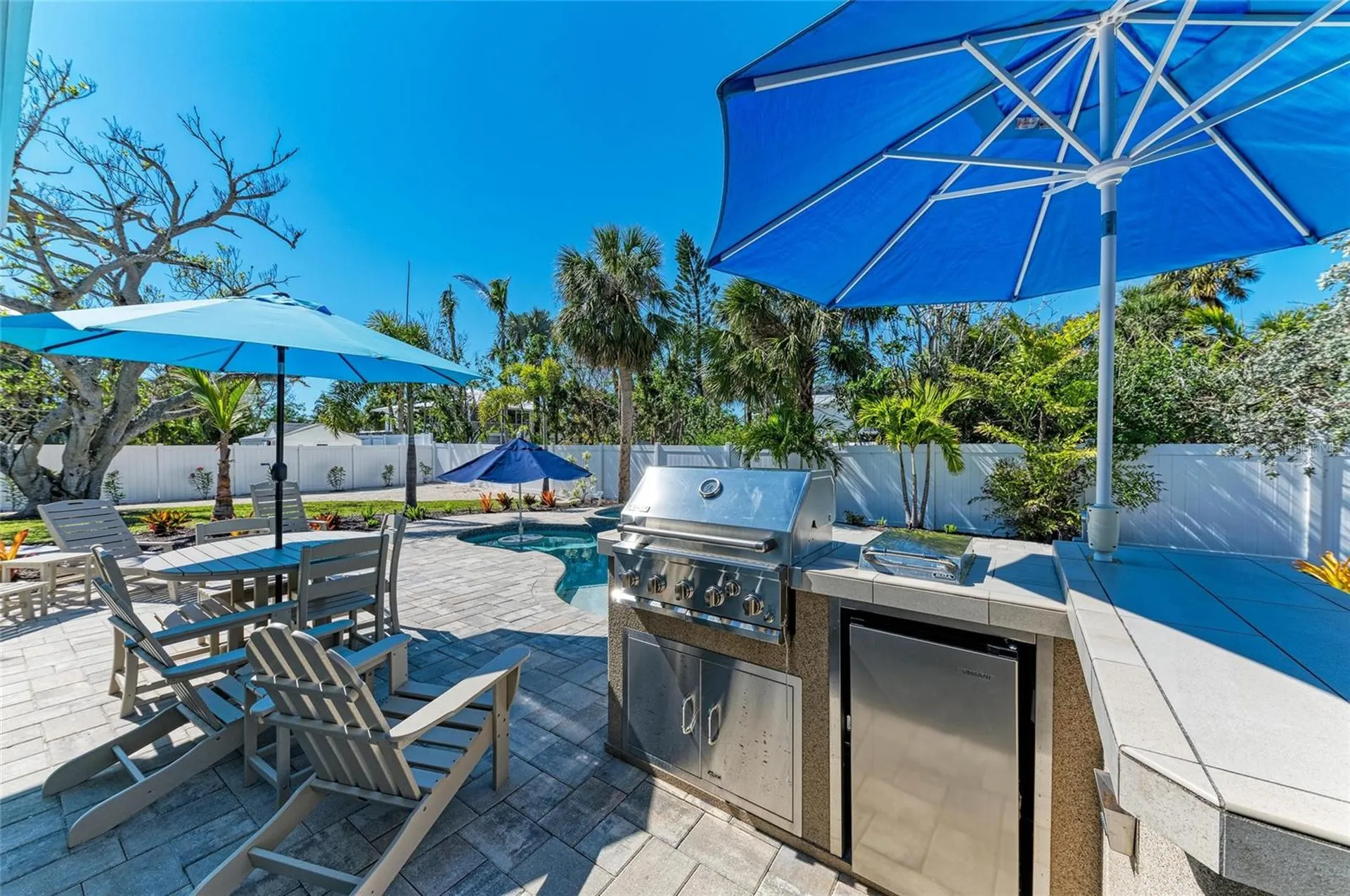 165 Crescent Drive Anna Maria FL 34216