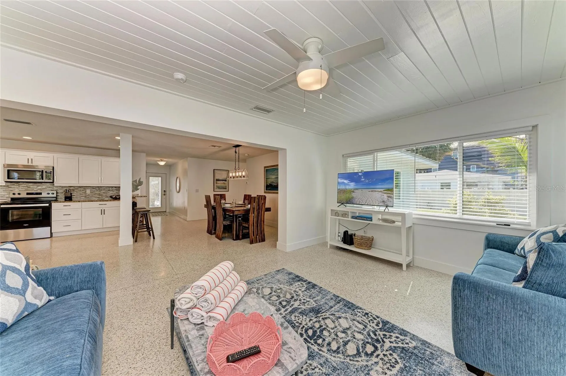 165 Crescent Drive Anna Maria FL 34216