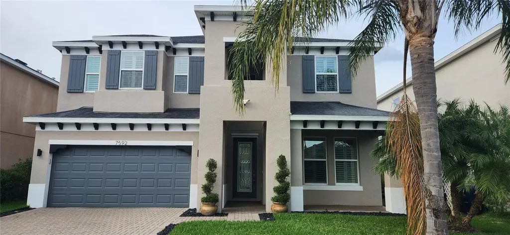 7592 Aguila Drive Sarasota FL 34240
