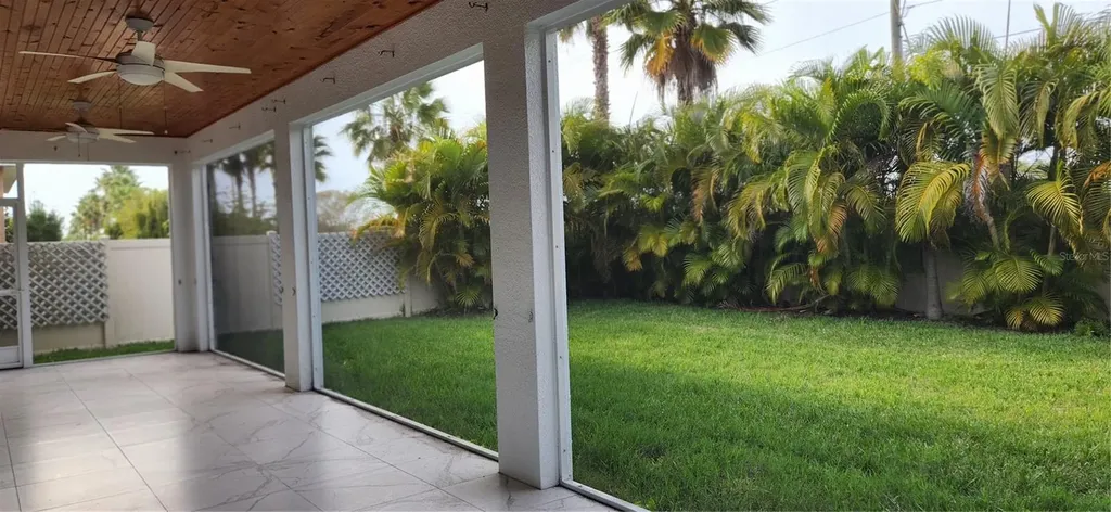 7592 Aguila Drive Sarasota FL 34240