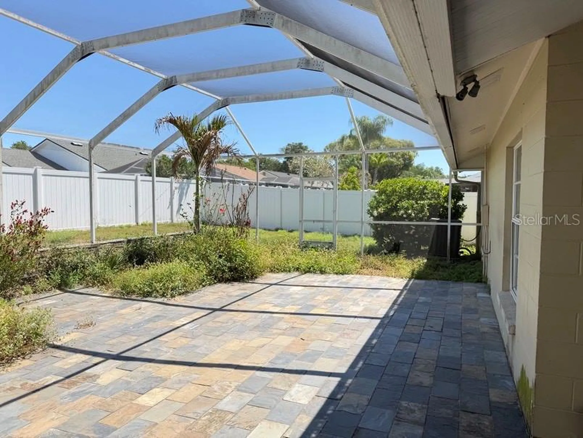 8753 Hampden Drive Tampa FL 33626