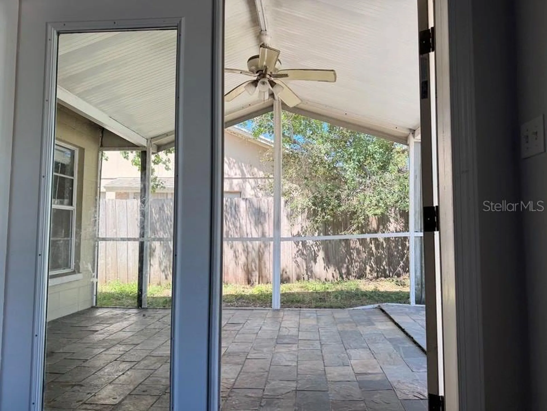 8753 Hampden Drive Tampa FL 33626