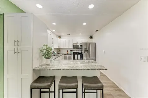 2811 33rd Avenue W Bradenton FL 34205